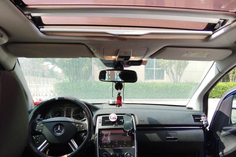 Used Mercedes-Benz B-Class 2009 B 200 Luxury Model Headliner