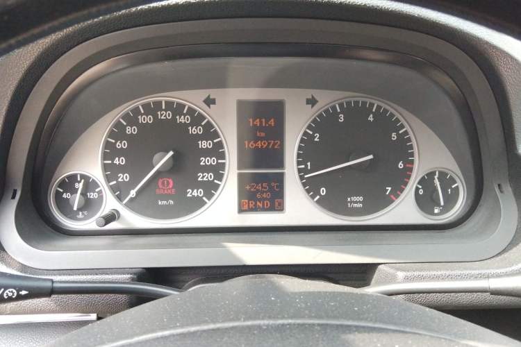 Used Mercedes-Benz B-Class 2009 B 200 Luxury Model Instrument Cluster
