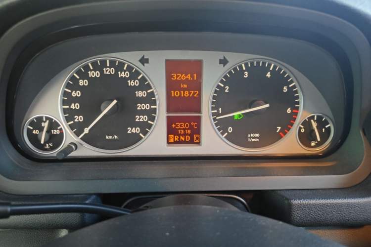 Used Mercedes-Benz B-Class 2009 B 200 Fashion Model Instrument Cluster