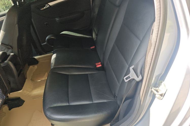 Used Mercedes-Benz B-Class 2009 B 200 Fashion Model Left Rear Seat