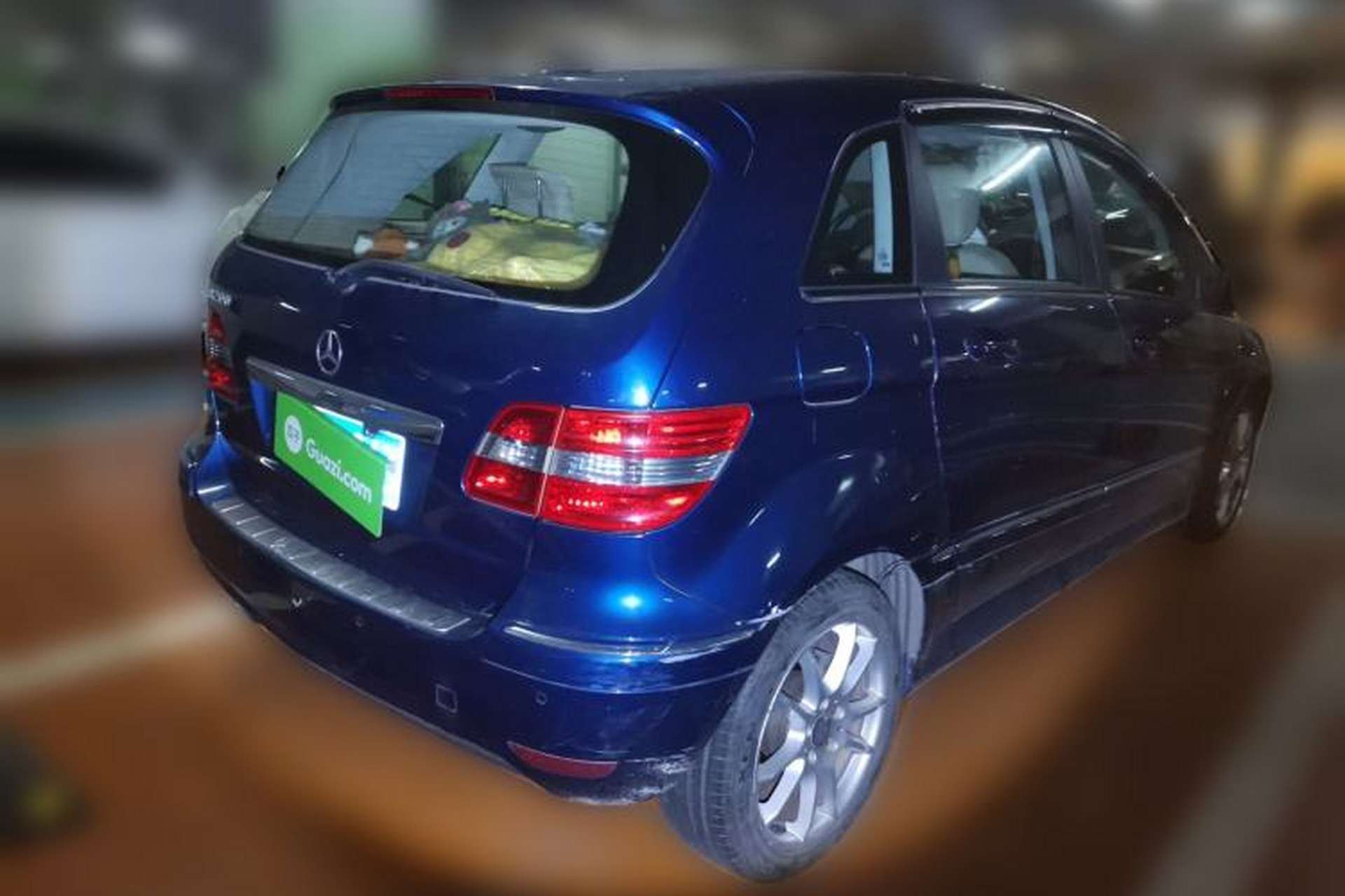 Used Mercedes-Benz B-Class 2009 B 200 Luxury Model Rear Right 45 Deg
