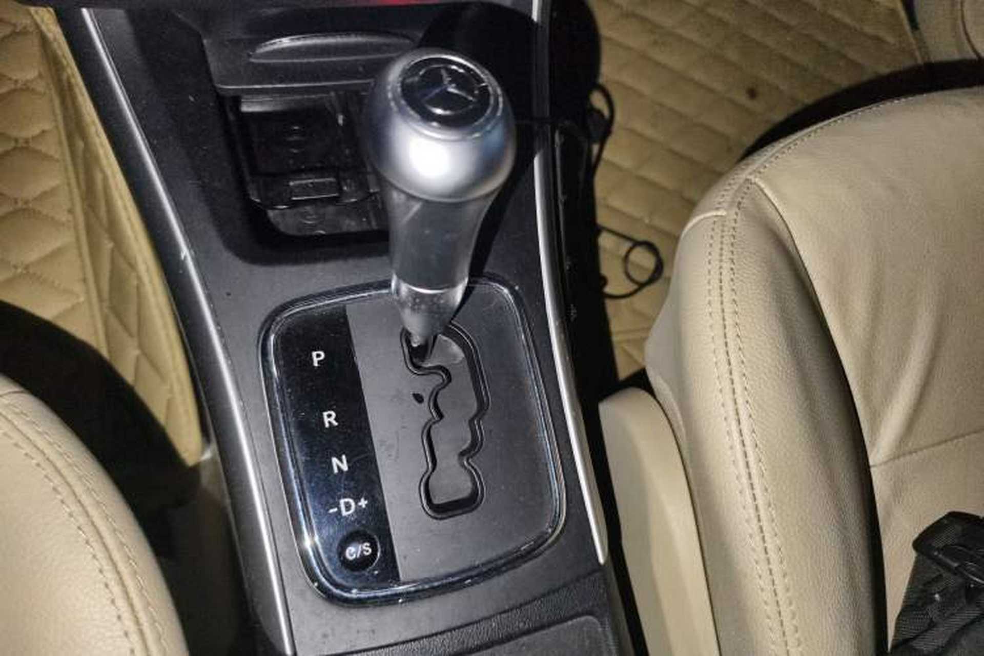 Used Mercedes-Benz B-Class 2009 B 200 Fashion Model Gear Lever