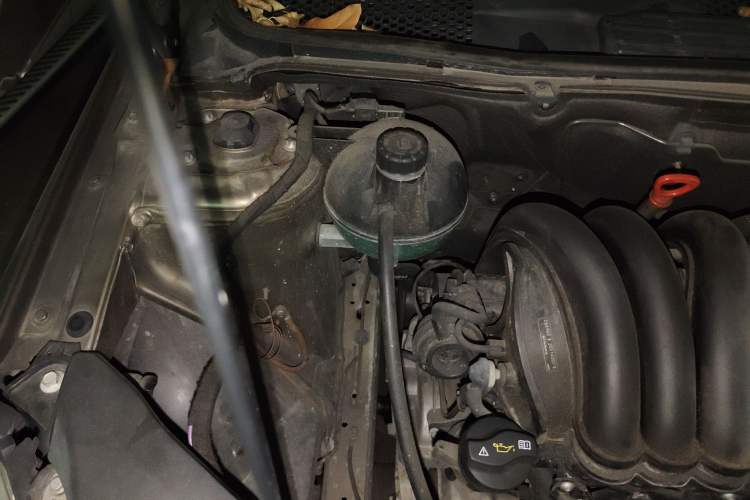 Used Mercedes-Benz B-Class 2009 B 200 Fashion Model Engine Bay Right