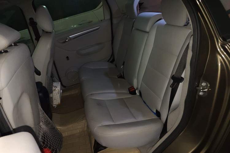 Used Mercedes-Benz B-Class 2009 B 200 Fashion Model Left Rear Seat