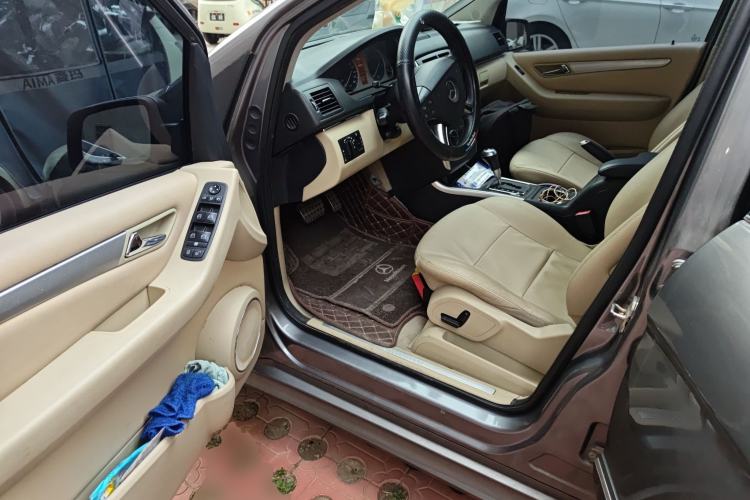 Used Mercedes-Benz B-Class 2009 B 200 Sport Edition Driver Seat