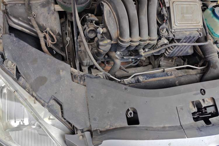 Used Mercedes-Benz B-Class 2009 B 200 Fashion Model Engine Bay Right