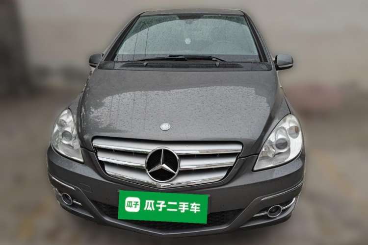 Used Mercedes-Benz B-Class 2009 B 200 Luxury Model Exterior 1