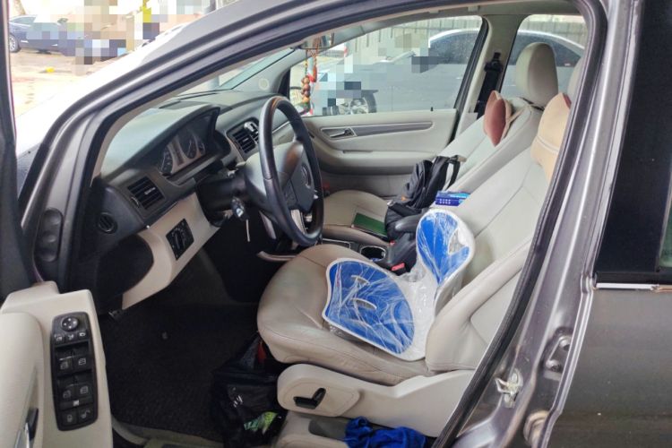 Used Mercedes-Benz B-Class 2009 B 200 Fashion Model Left Front Seat