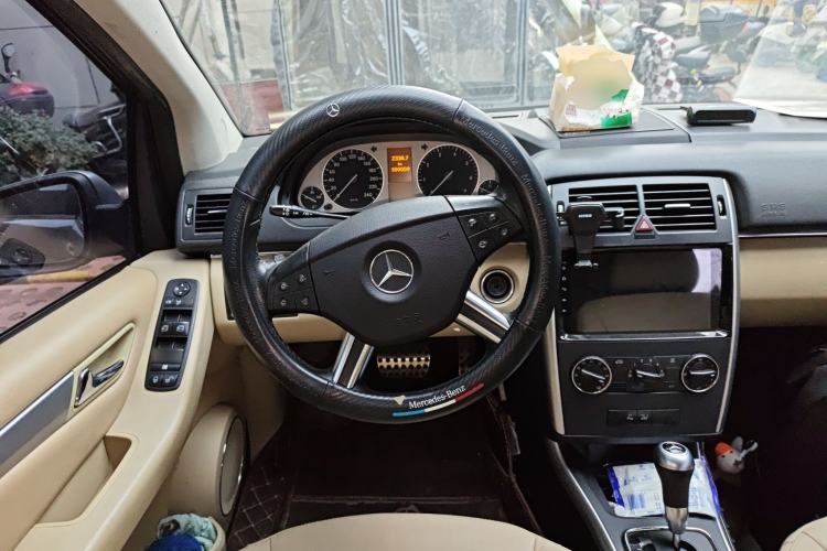 Used Mercedes-Benz B-Class 2009 B 200 Sport Edition Steering Wheel