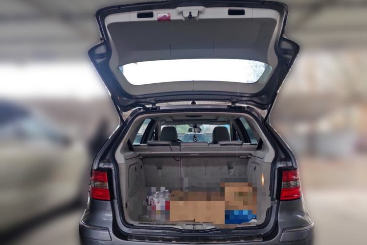 Used Mercedes-Benz B-Class 2009 B 200 Fashion Model Trunk
