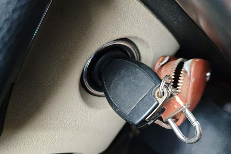 Used Mercedes-Benz B-Class 2009 B 200 Sport Edition Vehicle Key