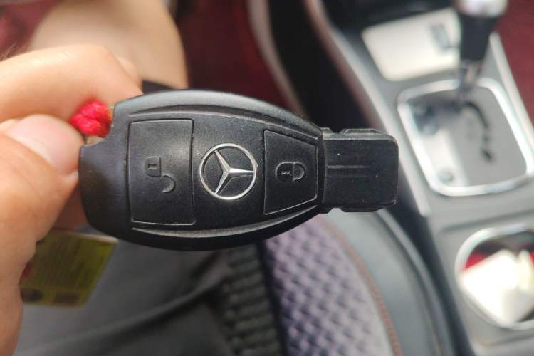 Used Mercedes-Benz B-Class 2009 B 200 Luxury Model Vehicle Key