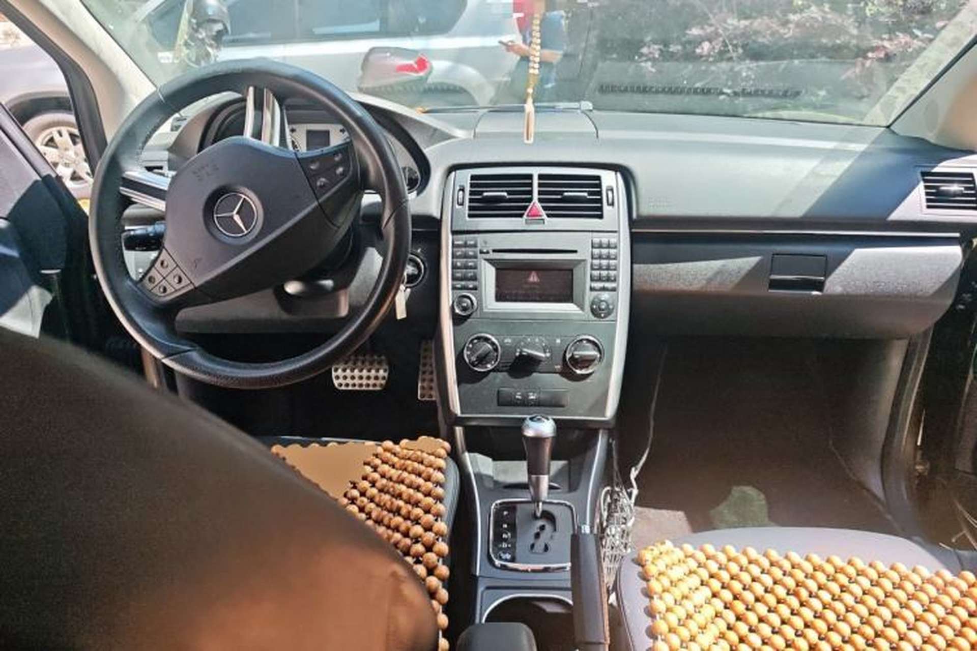 Used Mercedes-Benz B-Class 2009 B 200 Luxury Model Center Console