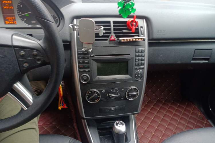Used Mercedes-Benz B-Class 2009 B 200 Fashion Model Audio And AC Panel