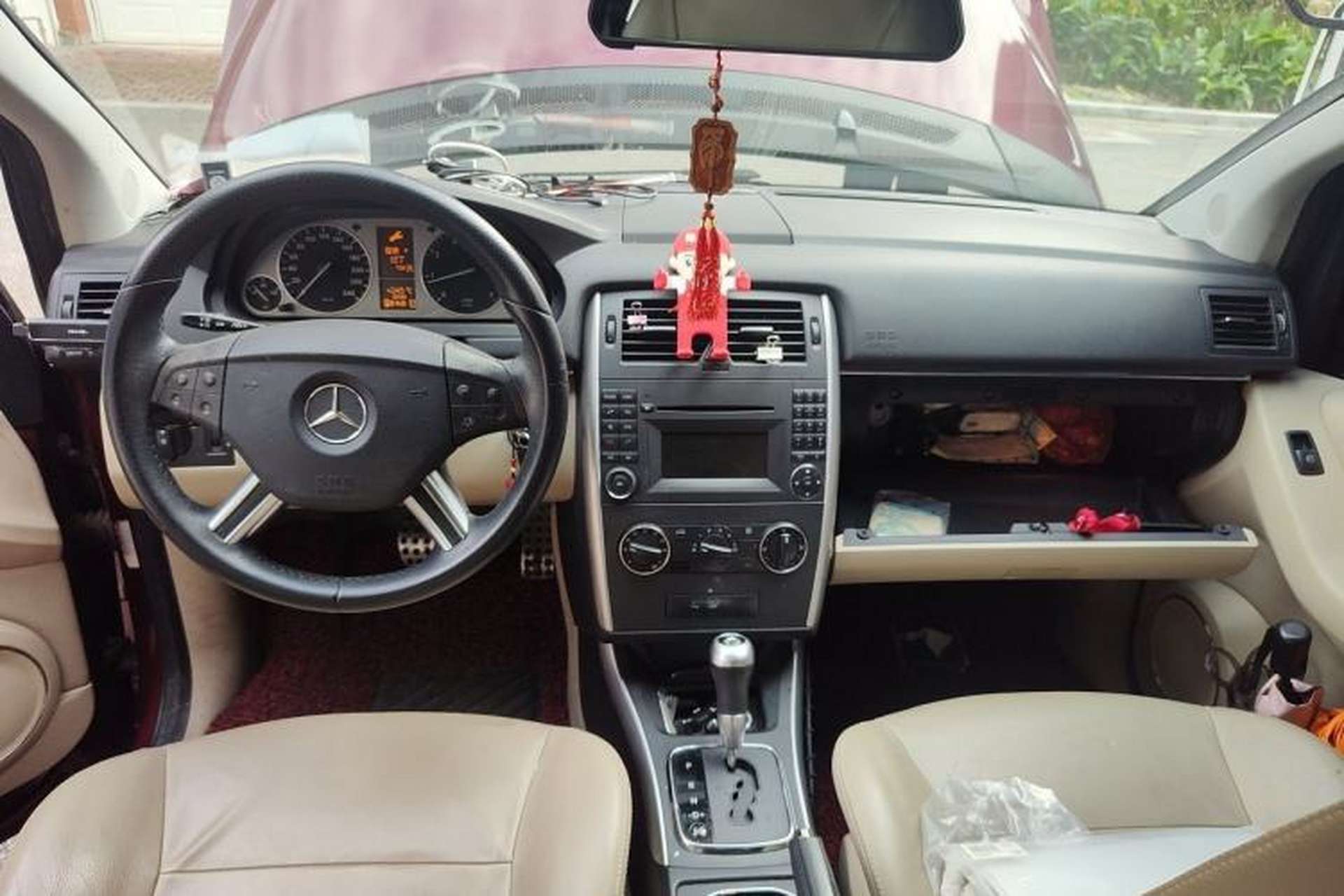 Used Mercedes-Benz B-Class 2009 B 200 Sport Edition Center Console