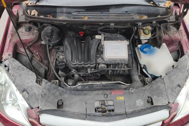 Used Mercedes-Benz B-Class 2009 B 200 Fashion Model Engine Bay