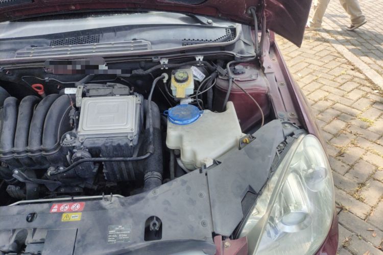Used Mercedes-Benz B-Class 2009 B 200 Fashion Model Engine Bay Left