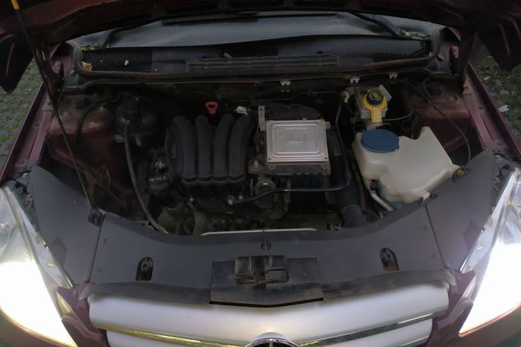 Used Mercedes-Benz B-Class 2009 B 200 Fashion Model Engine Bay