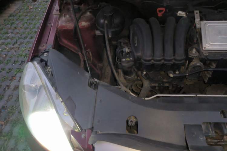Used Mercedes-Benz B-Class 2009 B 200 Fashion Model Engine Bay Right