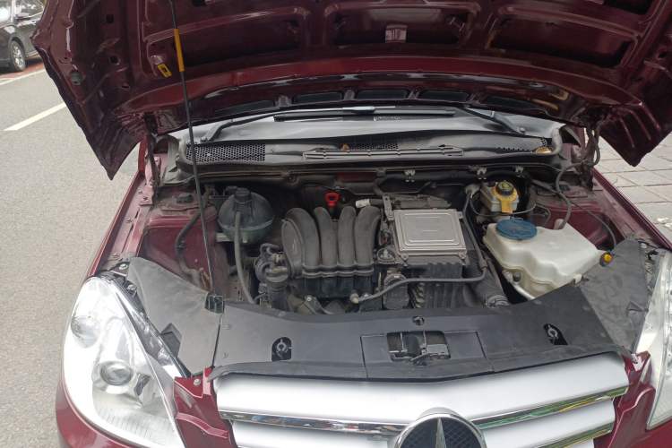Used Mercedes-Benz B-Class 2009 B 200 Fashion Model Engine Bay Right
