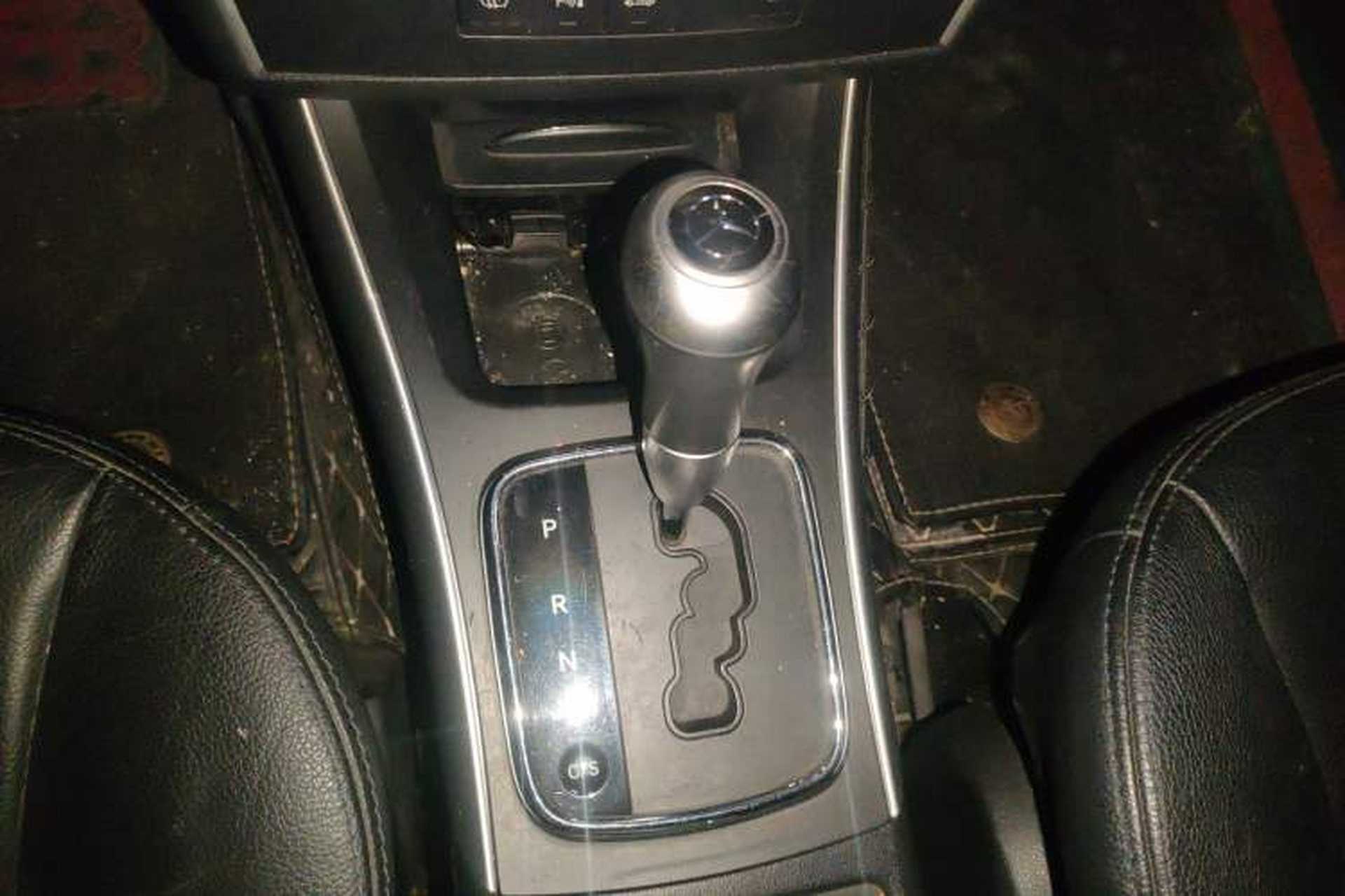 Used Mercedes-Benz B-Class 2009 B 200 Luxury Model Gear Lever