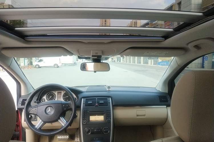 Used Mercedes-Benz B-Class 2009 B 200 Fashion Model Headliner