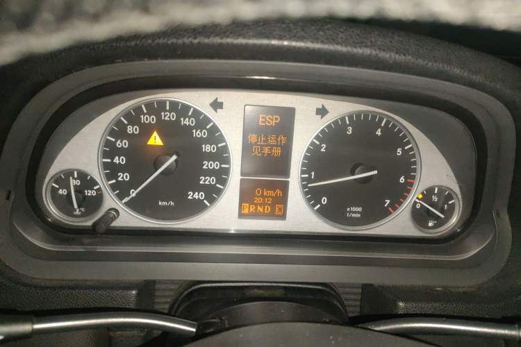 Used Mercedes-Benz B-Class 2009 B 200 Luxury Model Instrument Cluster