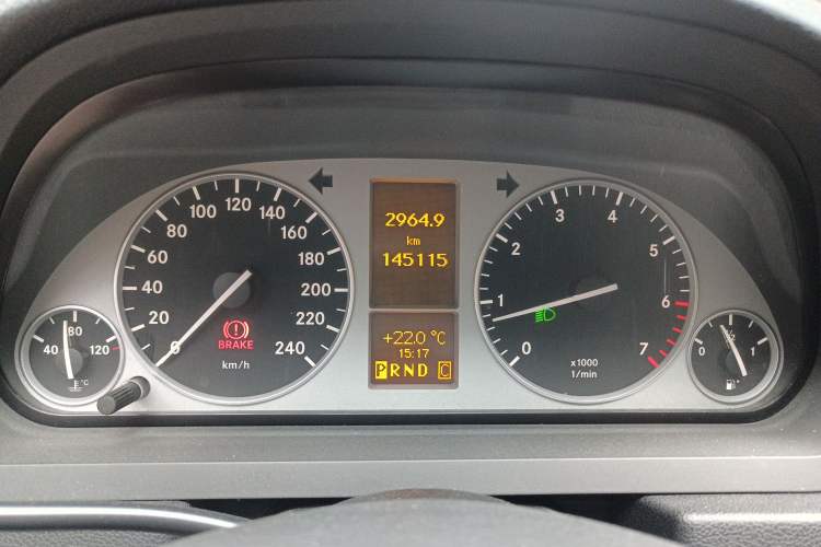 Used Mercedes-Benz B-Class 2009 B 200 Fashion Model Instrument Cluster