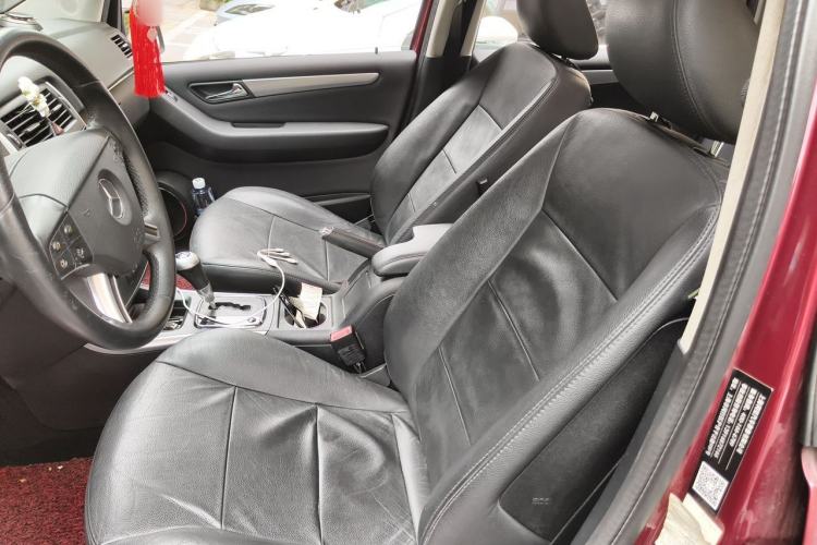 Used Mercedes-Benz B-Class 2009 B 200 Fashion Model Left Front Seat