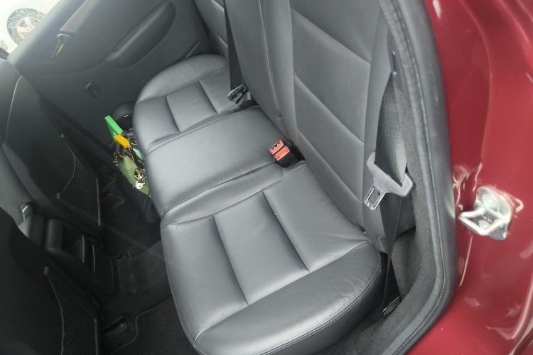 Used Mercedes-Benz B-Class 2009 B 200 Sport Edition Left Rear Seat