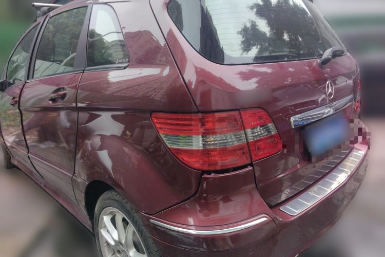 Used Mercedes-Benz B-Class 2009 B 200 Luxury Model Rear Left 45 Deg