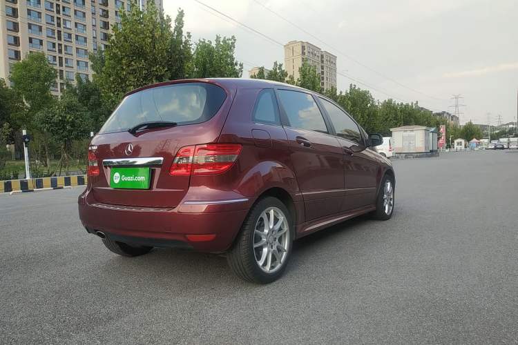 Used Mercedes-Benz B-Class 2009 B 200 Fashion Model Rear Right 45 Deg