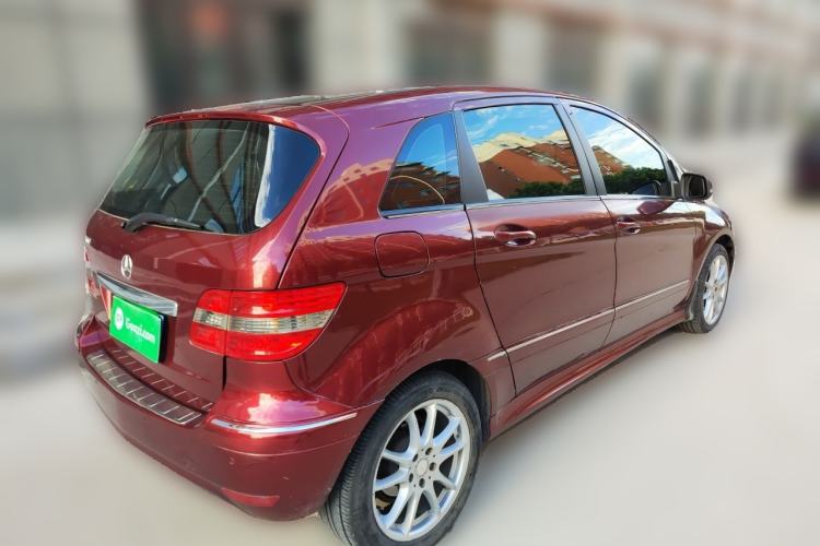 Used Mercedes-Benz B-Class 2009 B 200 Fashion Model Rear Right 45 Deg