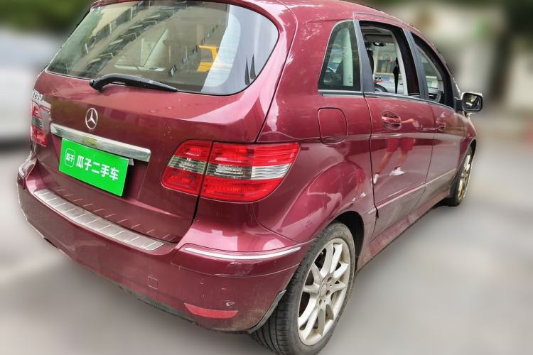 Used Mercedes-Benz B-Class 2009 B 200 Fashion Model Rear Right 45 Deg