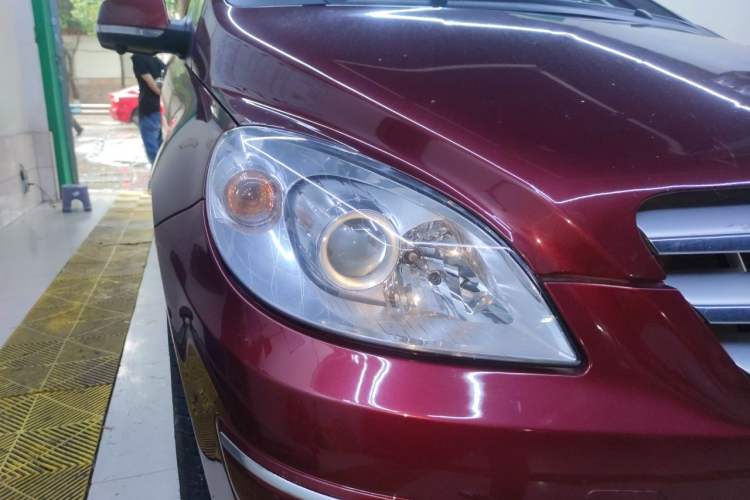 Used Mercedes-Benz B-Class 2009 B 200 Fashion Model Right Front Headlight