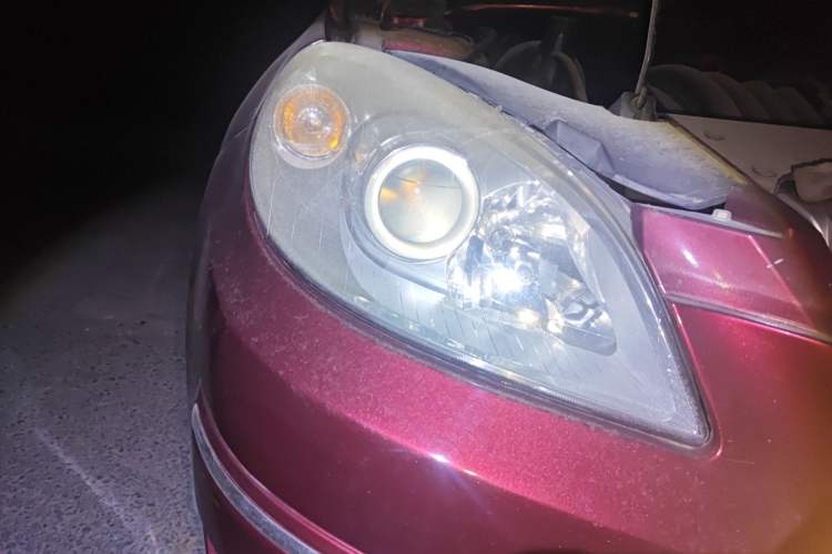 Used Mercedes-Benz B-Class 2009 B 200 Fashion Model Right Front Headlight