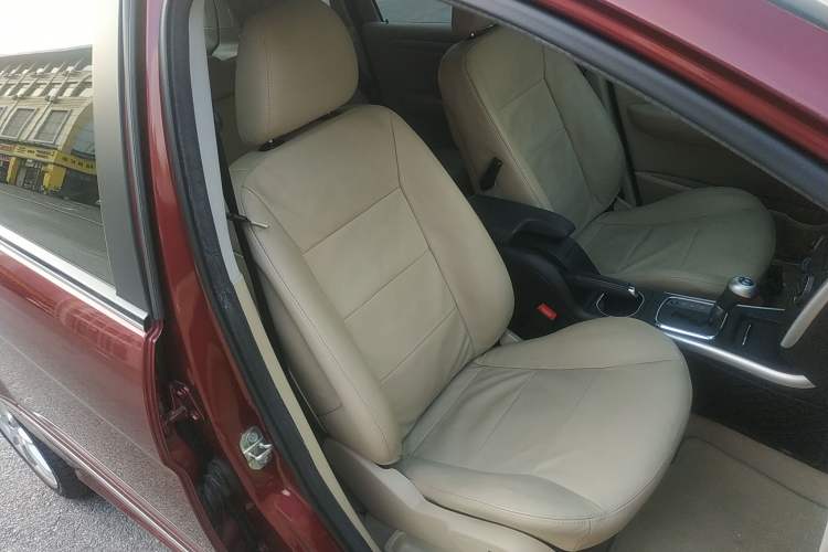 Used Mercedes-Benz B-Class 2009 B 200 Fashion Model Right Front Seat