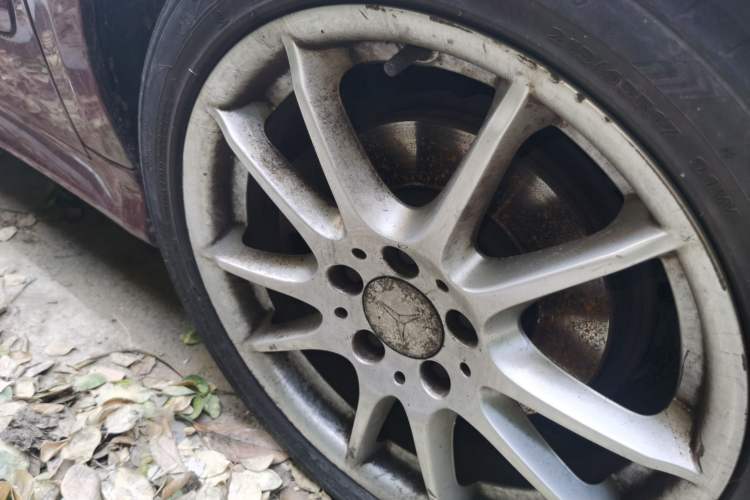 Used Mercedes-Benz B-Class 2009 B 200 Fashion Model Right Front Wheel Hub