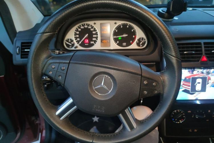 Used Mercedes-Benz B-Class 2009 B 200 Fashion Model Steering Wheel