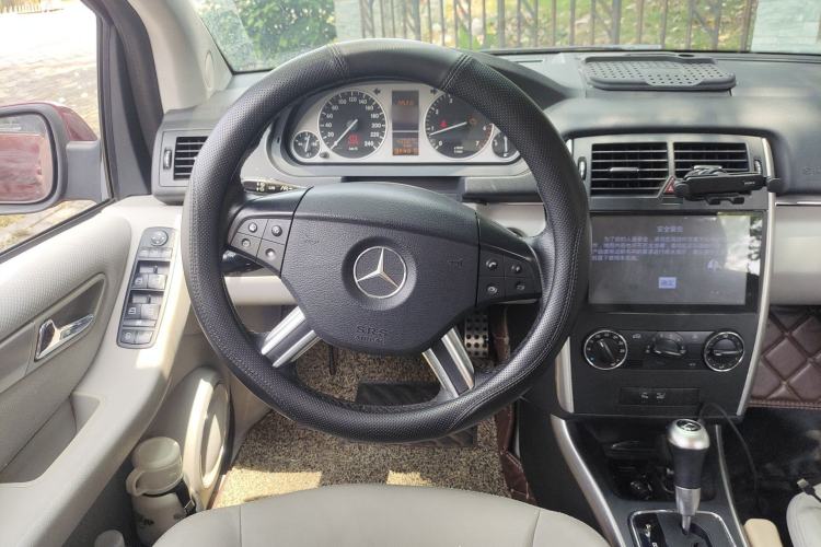 Used Mercedes-Benz B-Class 2009 B 200 Fashion Model Steering Wheel