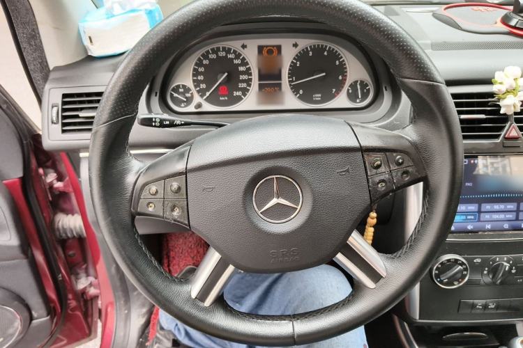 Used Mercedes-Benz B-Class 2009 B 200 Fashion Model Steering Wheel