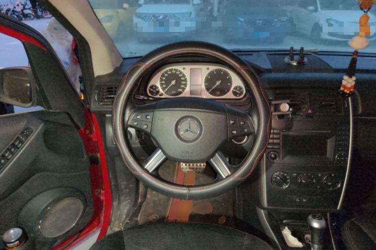 Used Mercedes-Benz B-Class 2009 B 200 Fashion Model Steering Wheel