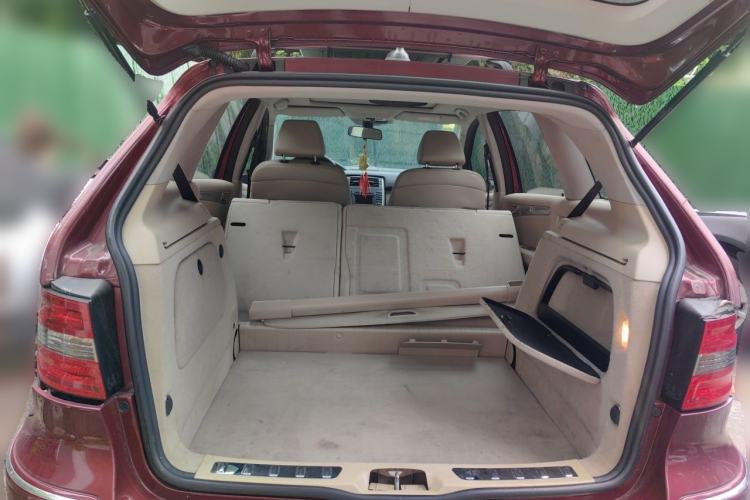 Used Mercedes-Benz B-Class 2009 B 200 Luxury Model Trunk