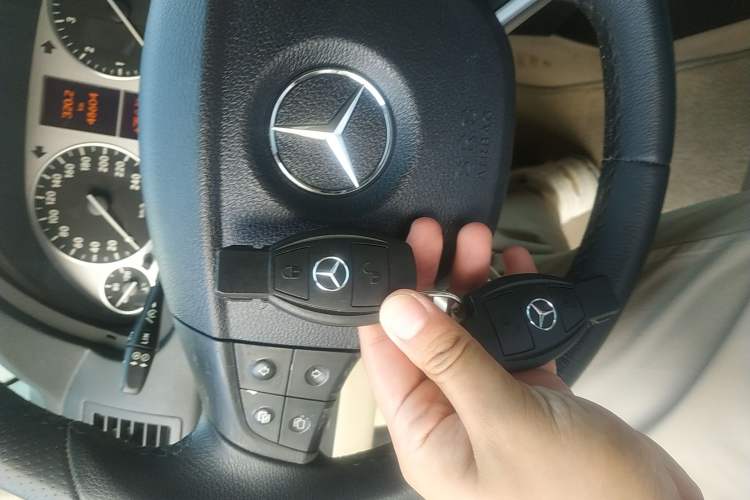 Used Mercedes-Benz B-Class 2009 B 200 Fashion Model Vehicle Key