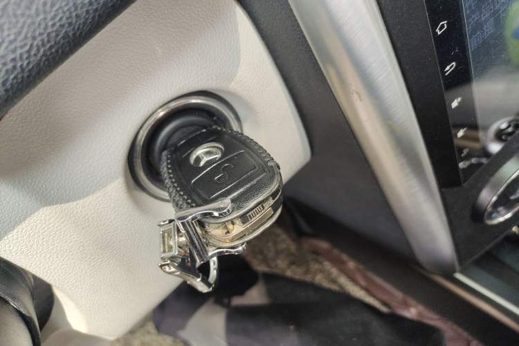 Used Mercedes-Benz B-Class 2009 B 200 Fashion Model Vehicle Key