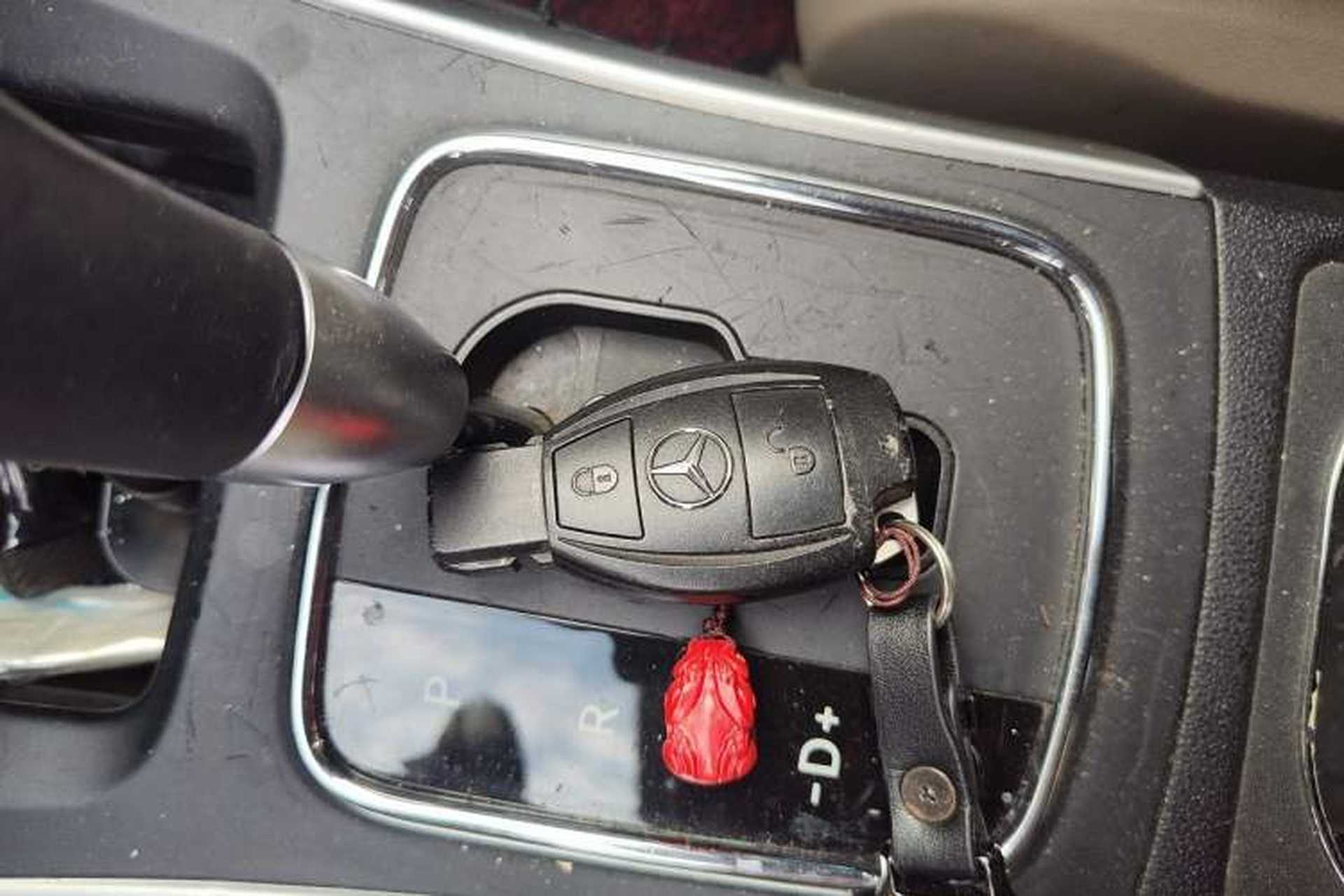 Used Mercedes-Benz B-Class 2009 B 200 Sport Edition Vehicle Key