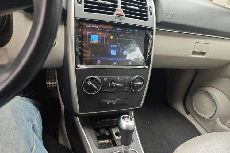 Used Mercedes-Benz B-Class 2009 B 200 Fashion Model Audio And AC Panel