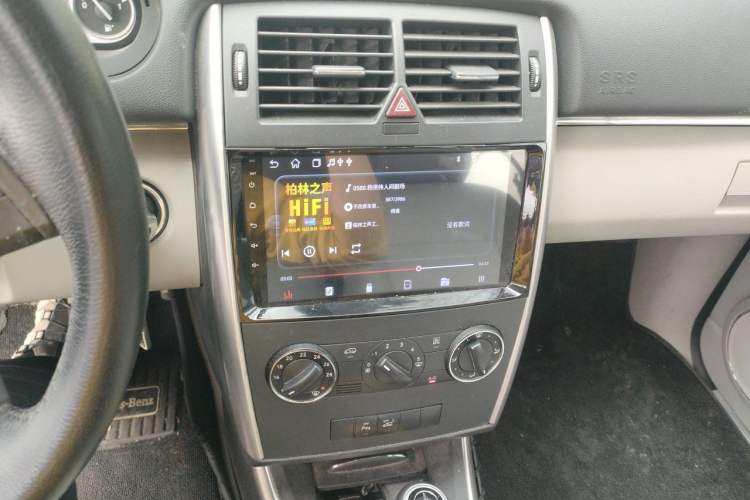 Used Mercedes-Benz B-Class 2009 B 200 Fashion Model Audio And AC Panel