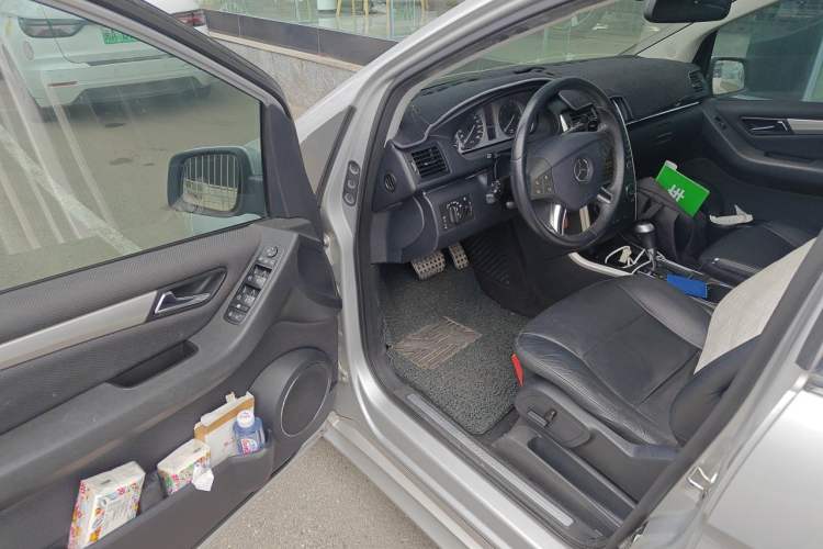 Used Mercedes-Benz B-Class 2009 B 200 Luxury Model Driver Seat