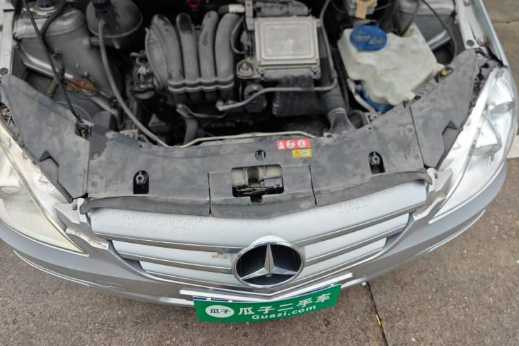 Used Mercedes-Benz B-Class 2009 B 200 Fashion Model Engine Bay